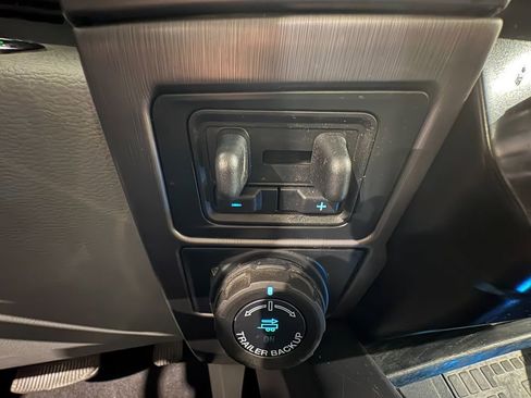 Used 2022 Ford F350 Limited w/ Snow Plow Prep Package image 25