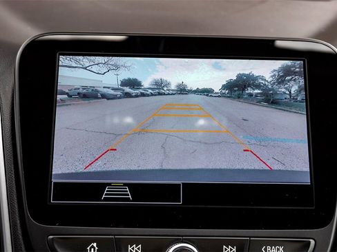 Used 2024 Chevrolet Malibu LT image 24