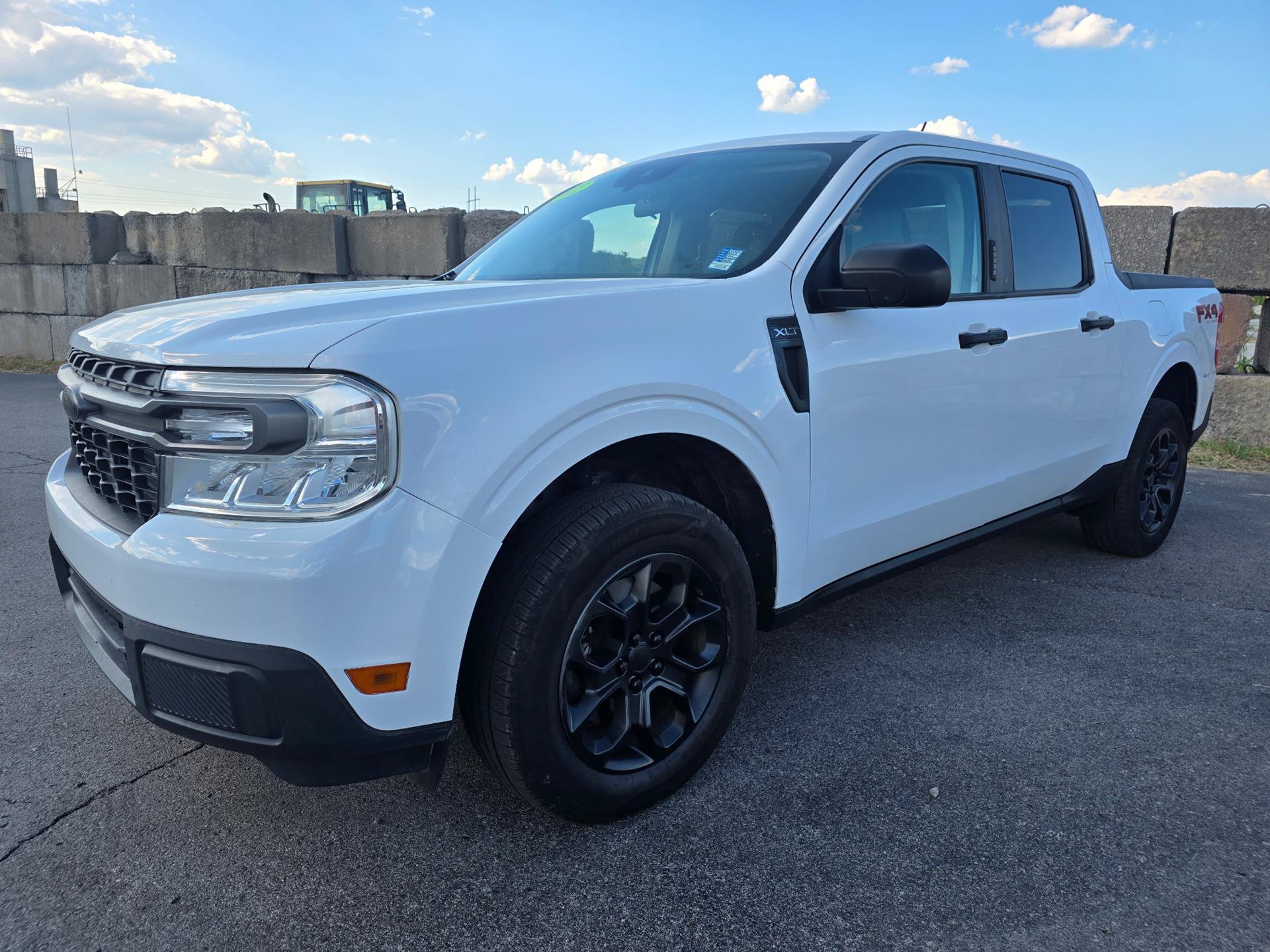 Used 2022 Ford Maverick XLT w/ Equipment Group 300A Standard AWD/4WD image 2