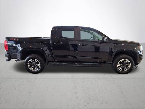 Used 2022 Chevrolet Colorado Z71 AWD/4WD image 6