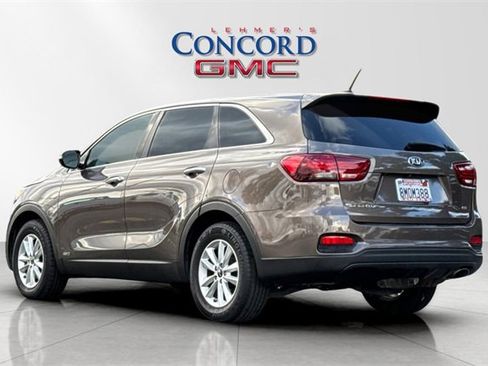 Used 2019 Kia Sorento LX image 6