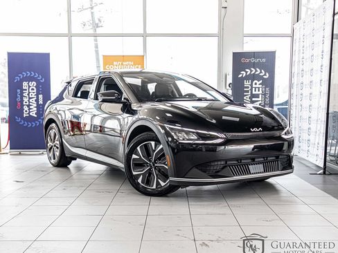 Used 2024 Kia EV6 Light AWD/4WD image 3