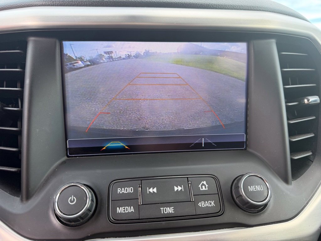 Used 2018 GMC Acadia SLT AWD/4WD image 21