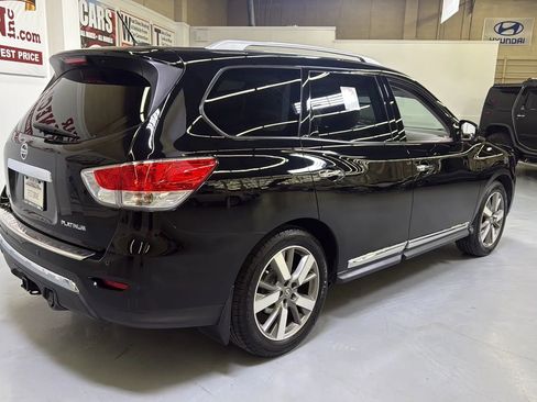 Used 2014 Nissan Pathfinder Platinum w/ Platinum Premium Package image 9