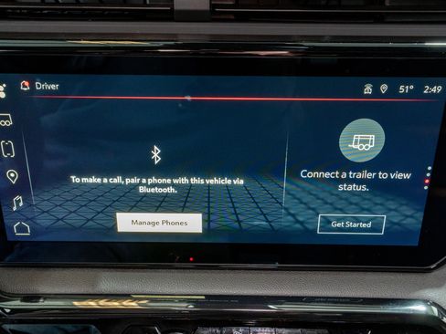 Used 2024 GMC Sierra 1500 AT4 w/ Technology Package image 24