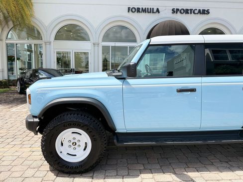 Used 2025 Ford Bronco Heritage Edition AWD/4WD image 18