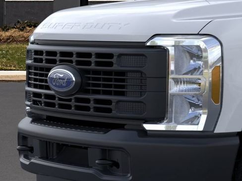 New 2026 Ford F350 XL w/ XL Driver Assist Package AWD/4WD image 17