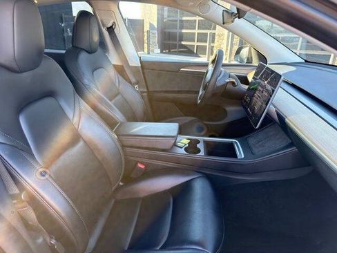 Used 2023 Tesla Model Y Long Range AWD/4WD image 12