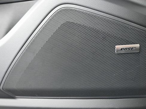 Certified 2026 Porsche Cayenne AWD/4WD image 16