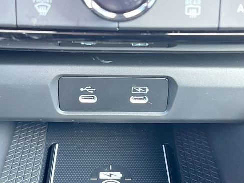 Used 2025 Honda Accord Sport image 35