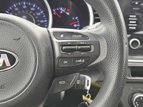 Used 2015 Kia Optima LX image 25