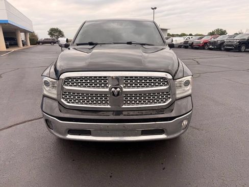 Used 2015 RAM 1500 Laramie w/ Convenience Group AWD/4WD image 8