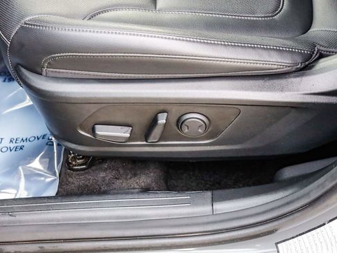 Used 2025 Hyundai Santa Cruz SEL image 25