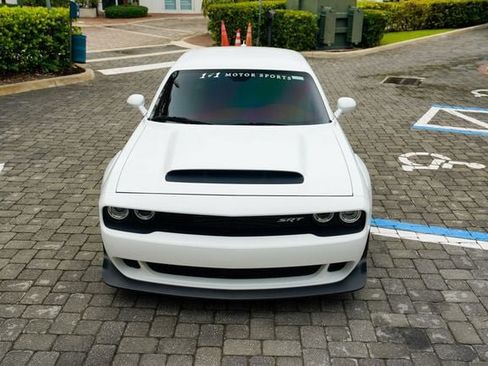 Used 2018 Dodge Challenger SRT Demon RWD image 5