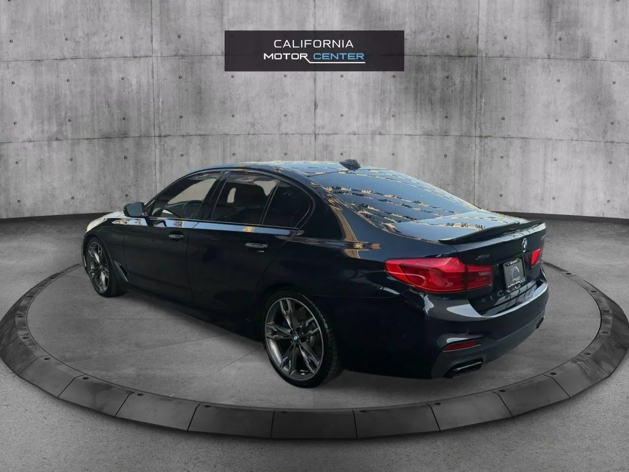 Used 2018 BMW M550i xDrive AWD/4WD image 7