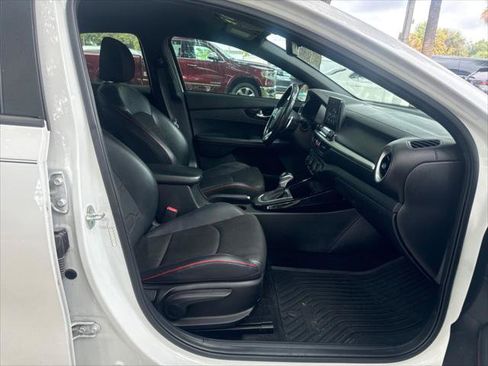 Used 2020 Kia Forte GT FWD image 19
