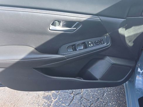 Used 2024 Nissan Sentra SV FWD image 20