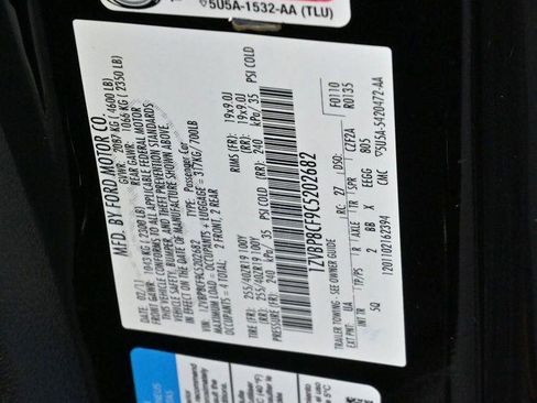 Used 2012 Ford Mustang GT Premium w/ Brembo Brake Pkg image 28