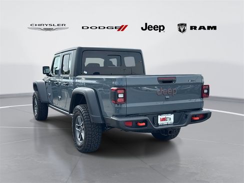 New 2025 Jeep Gladiator Mojave w/ Convenience Group image 4