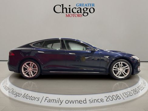 Used 2015 Tesla Model S 70 image 4
