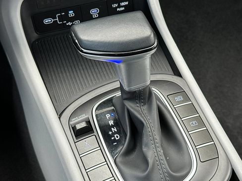 Certified 2025 Hyundai Kona SEL AWD/4WD image 23