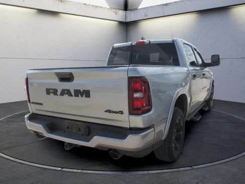 Used 2025 RAM 1500 Big Horn AWD/4WD image 3