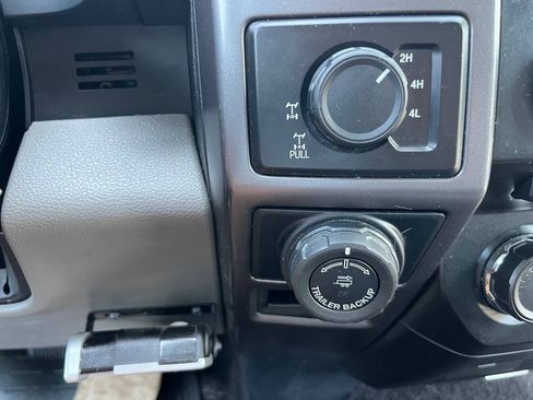 Used 2016 Ford F150 XLT w/ Trailer Tow Package AWD/4WD image 14