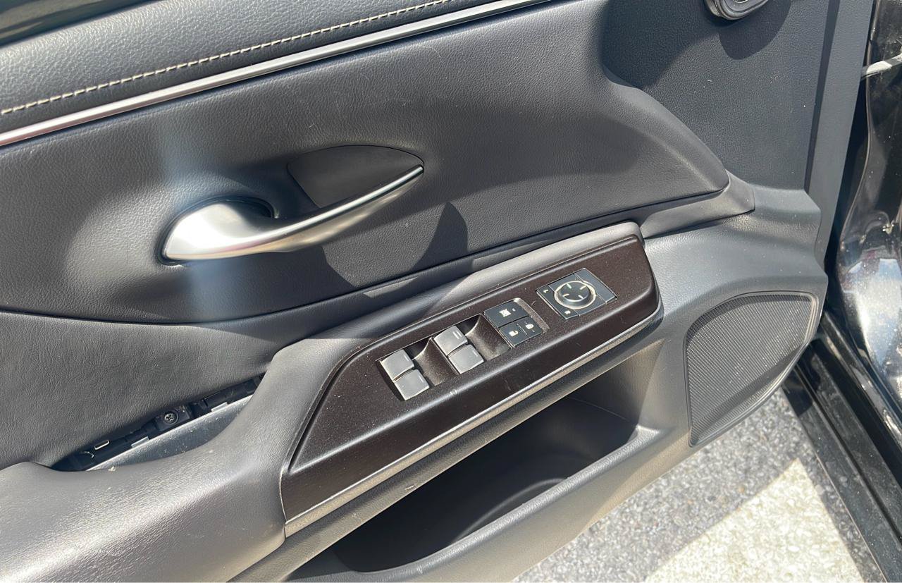 Used 2019 Lexus ES 350 w/ Accessory Package 2 FWD image 11