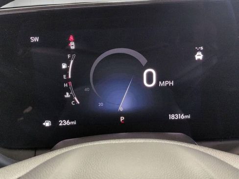 Used 2025 Buick Envista Sport Touring FWD image 16