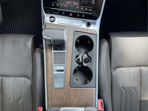 Certified 2025 Audi A6 3.0T Prestige w/ Prestige Package AWD/4WD image 16