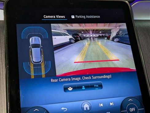 Certified 2025 Mercedes-Benz GLC 300 image 16