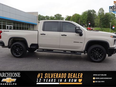 Used 2026 Chevrolet Silverado 2500 Custom w/ Custom Value Package AWD/4WD image 1