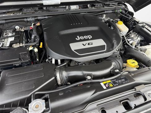 Used 2017 Jeep Wrangler Unlimited Rubicon image 21