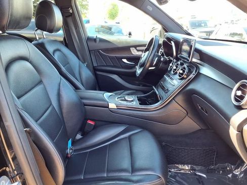Used 2018 Mercedes-Benz GLC 300 w/ AMG Line image 26