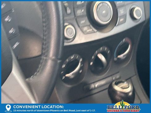 Used 2012 MAZDA MAZDA3 i Touring image 15