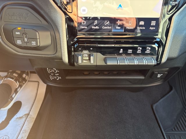 Used 2025 RAM 2500 Tradesman AWD/4WD image 16
