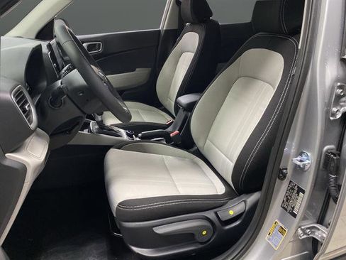 New 2026 Hyundai Venue SEL image 4