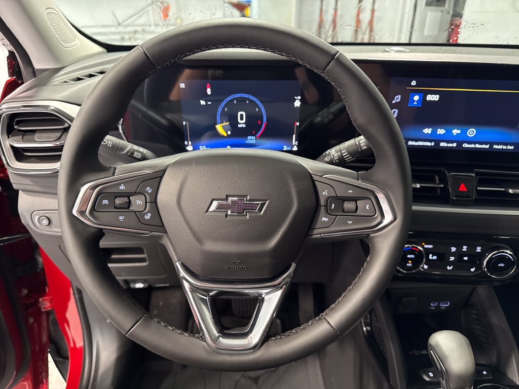 New 2026 Chevrolet TrailBlazer LT w/ Convenience Package FWD image 5