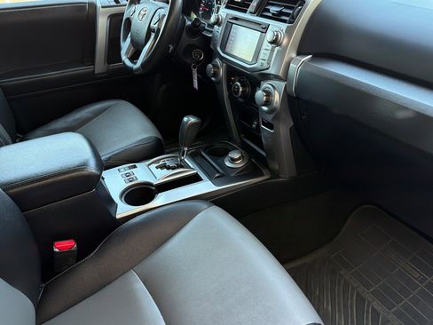 Used 2016 Toyota 4Runner SR5 Premium AWD/4WD image 16