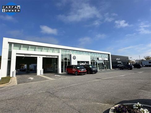 Used 2021 Ford Escape SE w/ SE Sport Appearance Package image 40