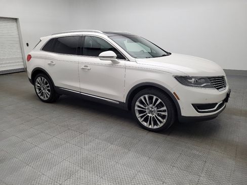 Used 2018 Lincoln MKX Reserve w/ Driver Assistance Package image 11