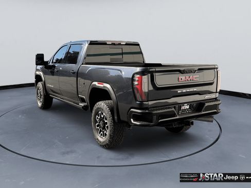 Used 2024 GMC Sierra 2500 AT4X AWD/4WD image 7