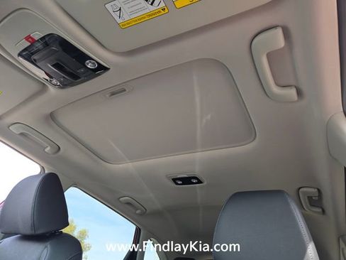 New 2026 Kia Seltos SX image 11