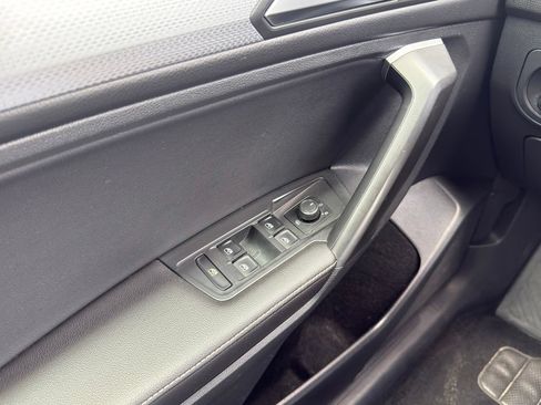 Used 2024 Volkswagen Tiguan S AWD/4WD image 22