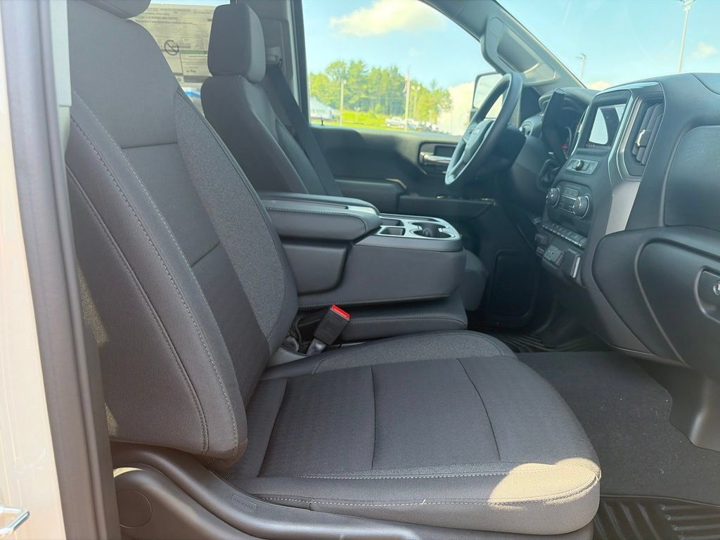 New 2026 Chevrolet Silverado 2500 Custom w/ Custom Value Package AWD/4WD image 33