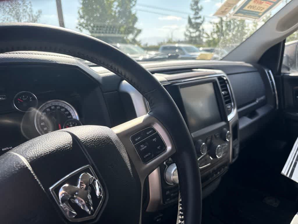 Used 2017 RAM 1500 Laramie AWD/4WD image 5