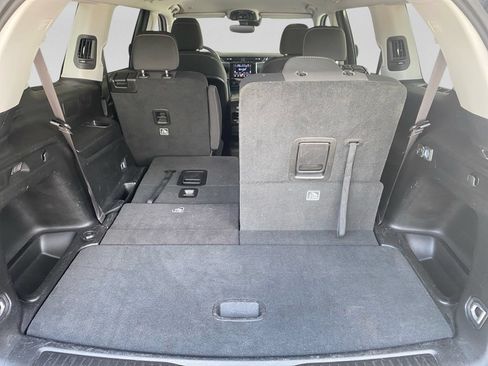 Used 2023 Jeep Grand Cherokee L Laredo RWD image 25