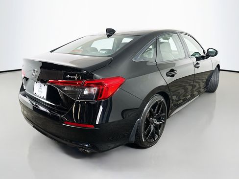 Used 2023 Honda Civic Sport image 7