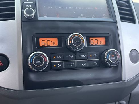 Used 2020 Nissan Frontier SV w/ Midnight Edition Floor Mats AWD/4WD image 24