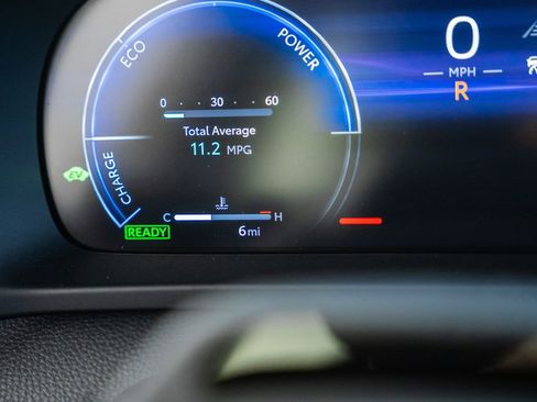 New 2026 Toyota Crown Signia image 47